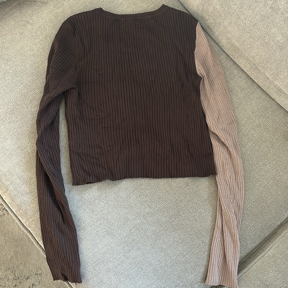 GARAGE two tone brown sweater - Picture 2 of 2